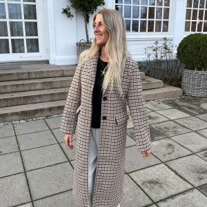 THALIA FRAKKE – TERNET – L